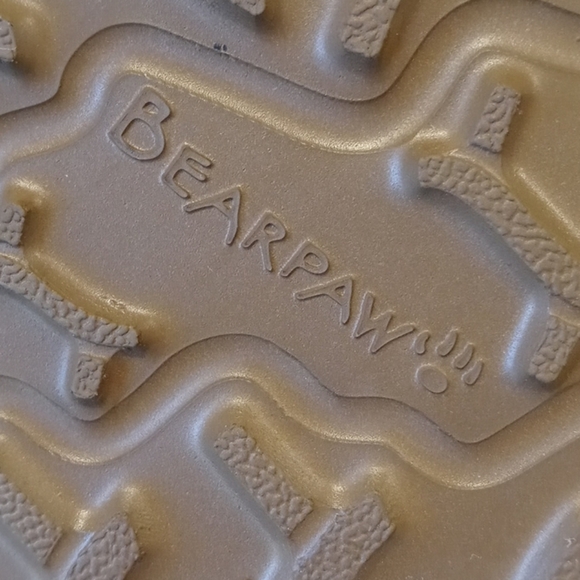 Bearpaw suede size 7 with Sherpa lining - Picture 8 of 12